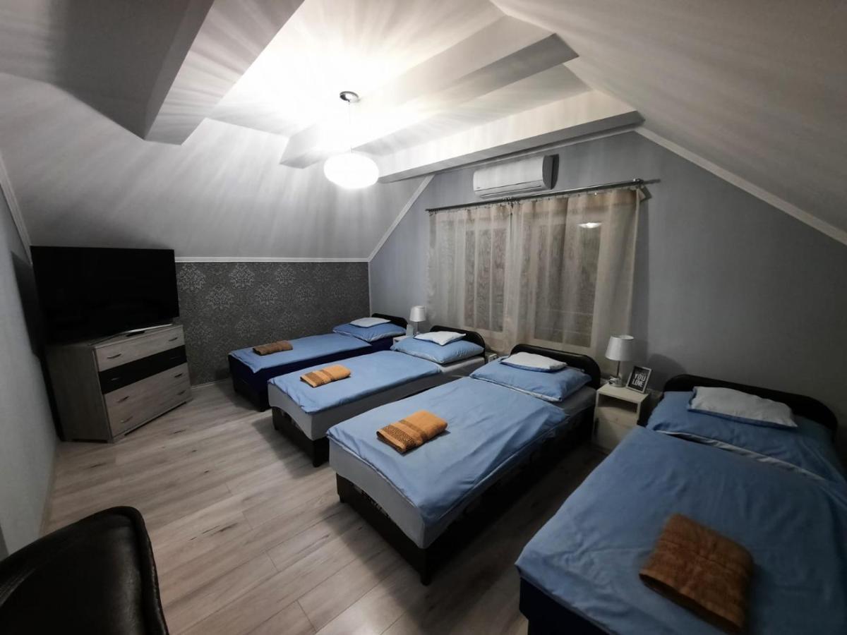 德布勒森Borostyan Panzio住宿加早餐旅馆 外观 照片